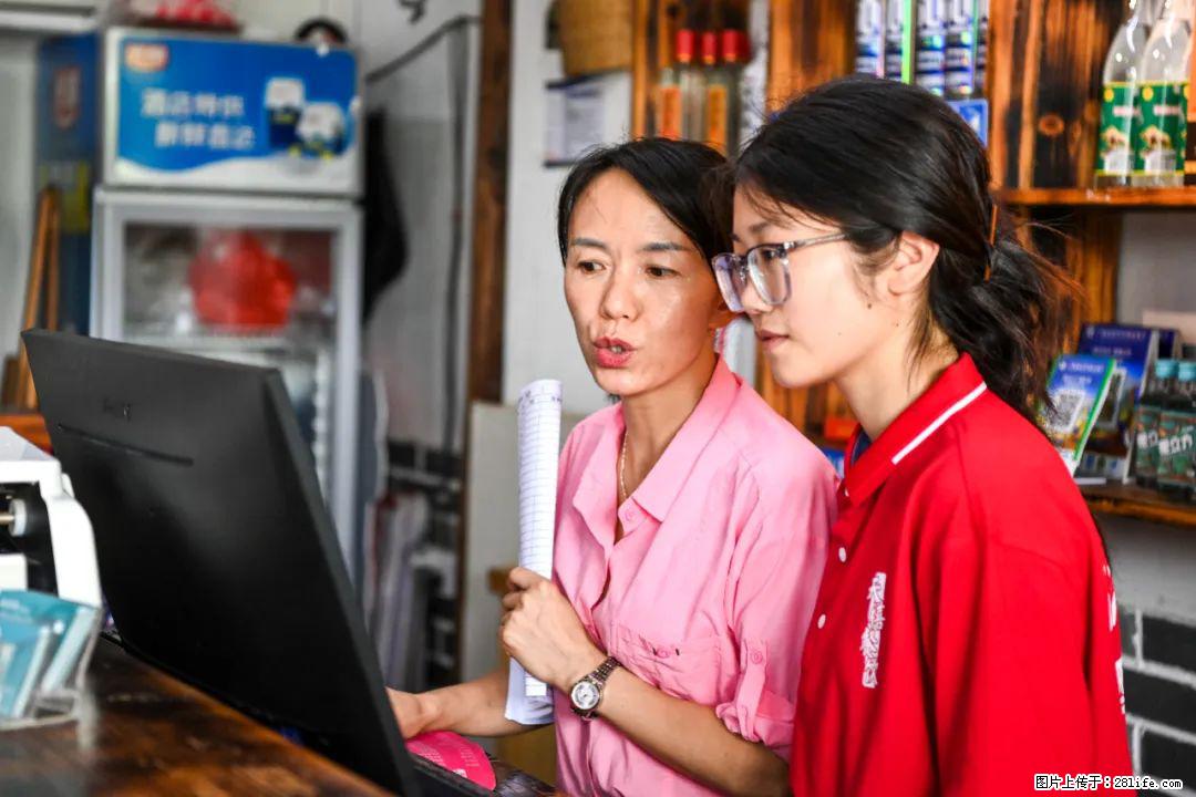 全网追的“扁担女孩”,找了一份暑假工,时薪12元 - 南充生活资讯 - 南充28生活网 nanchong.28life.com